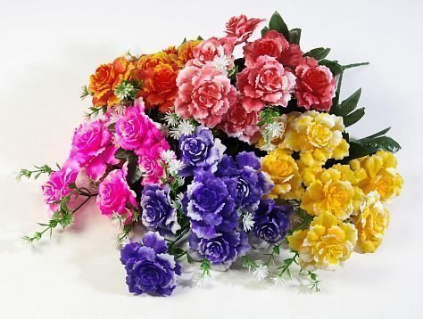 Букет роз из пластика "Легион" 7 цветков от магазина KALINA являющийся официальным дистрибьютором в России 