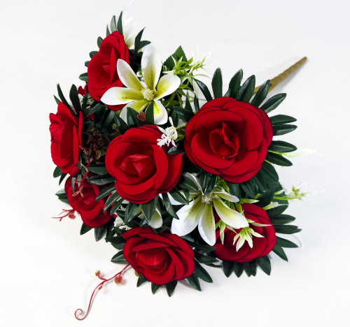 Роза с магнолией