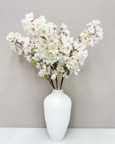 Сакура мелкопильчатая белая