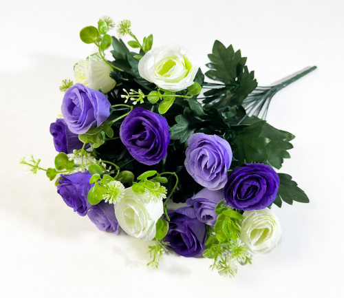 Букет роз "Бенефис" 18 цветков