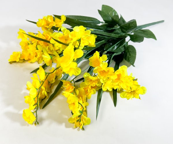 Букет орхидей  "Гламур" 13 веток