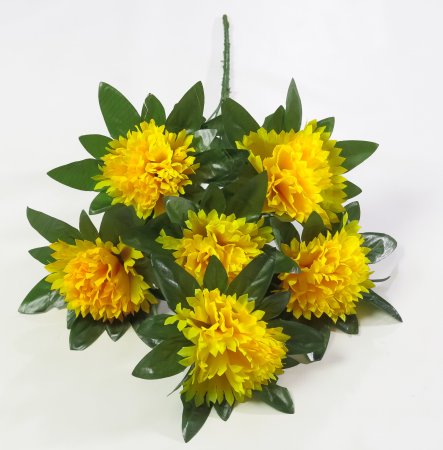 Букет хризантем "Кокарде" 6 цветков