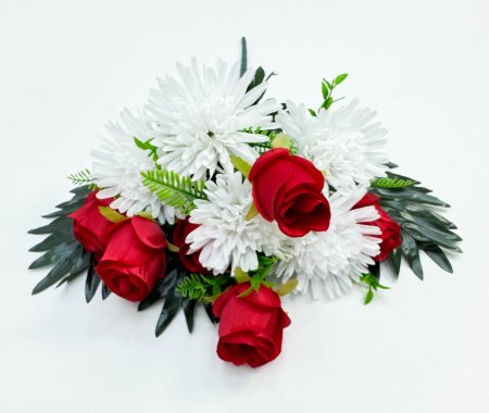 Роза с хризантемой "Тайна сада"