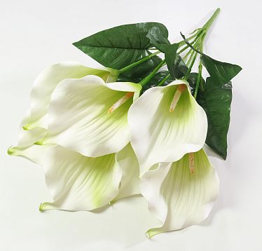Букет Калл из латекса 7 цветков от магазина KALINA являющийся официальным дистрибьютором в России 