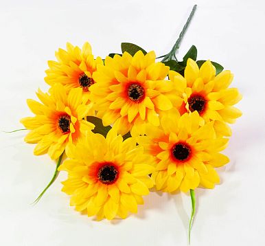 Букет подсолнуха "Алтай" 6 цветков от магазина KALINA являющийся официальным дистрибьютором в России 