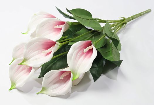 Букет калл из латекса 9 цветков от магазина KALINA являющийся официальным дистрибьютором в России 
