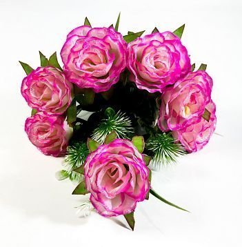 Букет роз "Кураж" 7 цветков от магазина KALINA являющийся официальным дистрибьютором в России 