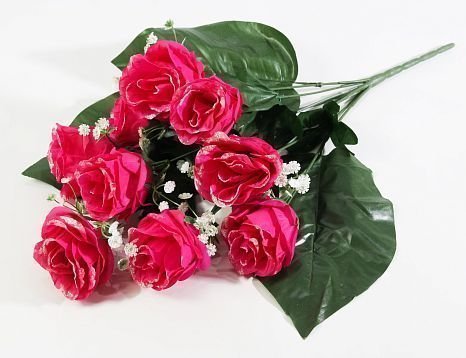 Роза "Атланта" с гипсофиллой 9 цветков от магазина KALINA являющийся официальным дистрибьютором в России 