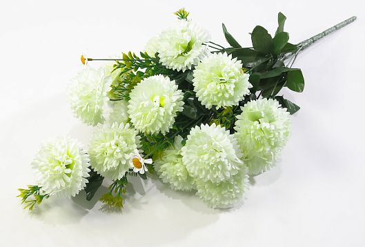 Хризантема "Петровчанка" 15 цветков 18 веток от магазина KALINA являющийся официальным дистрибьютором в России 
