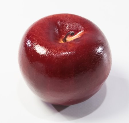Яблоко красное