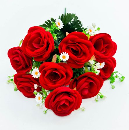 Роза с ромашкой "Мистраль" 9 цветков