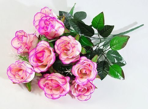 Букет роз "Гармония" 9 цветков от магазина KALINA являющийся официальным дистрибьютором в России 