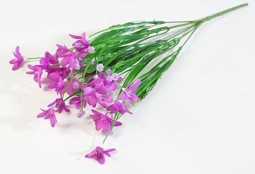 Букет "Полевка" 28 цветков от магазина KALINA являющийся официальным дистрибьютором в России 