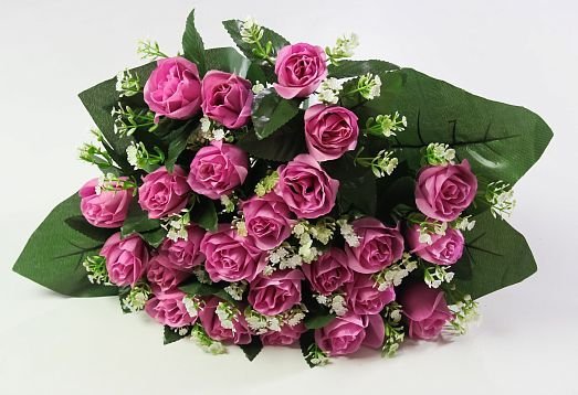 Букет роз с крупным листом 24 цветка от магазина KALINA являющийся официальным дистрибьютором в России 