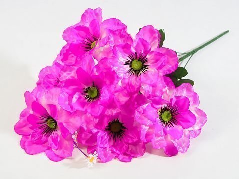 Букет "Лопуха" с черной тычинкой 7 цветков от магазина KALINA являющийся официальным дистрибьютором в России 