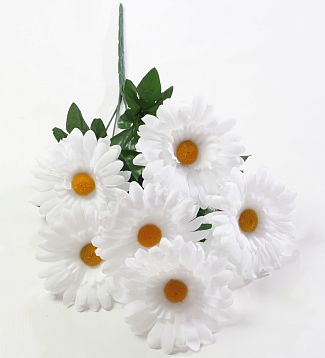 Букет ромашек "Беловник" 6 цветков от магазина KALINA являющийся официальным дистрибьютором в России 