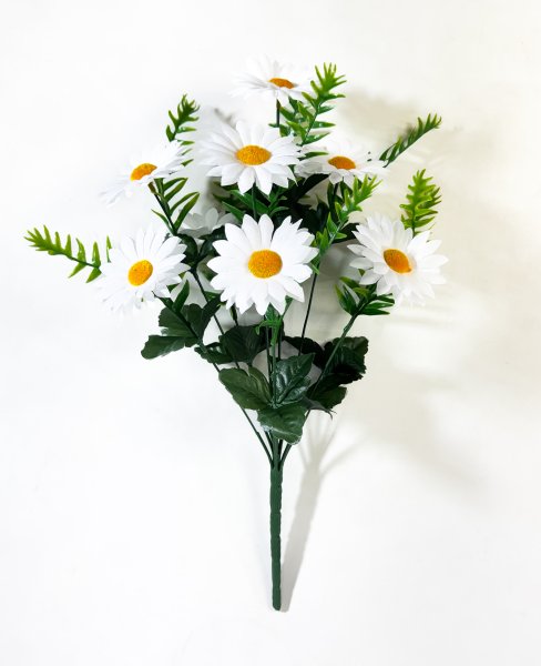 Букет ромашек "Аромат весны" 10 цветков