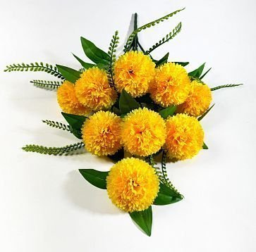 Букет хризантем "Сфера" 8 цветков от магазина KALINA являющийся официальным дистрибьютором в России 
