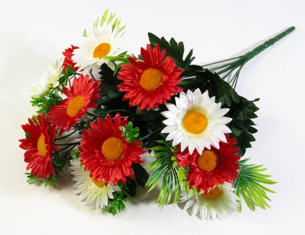 Букет ромашек "Парча" 12 цветков