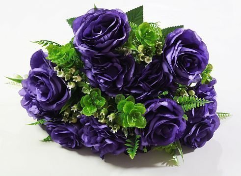 Роза "Аваланж" 18 цветков от магазина KALINA являющийся официальным дистрибьютором в России 