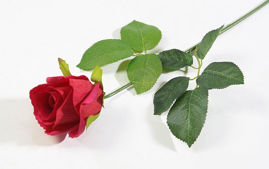 Роза с латексным покрытием красная от магазина KALINA являющийся официальным дистрибьютором в России 