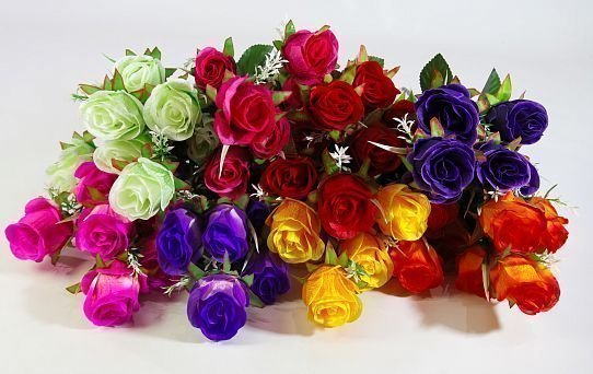 Букет роз "Аллюр" 7 цетков от магазина KALINA являющийся официальным дистрибьютором в России 