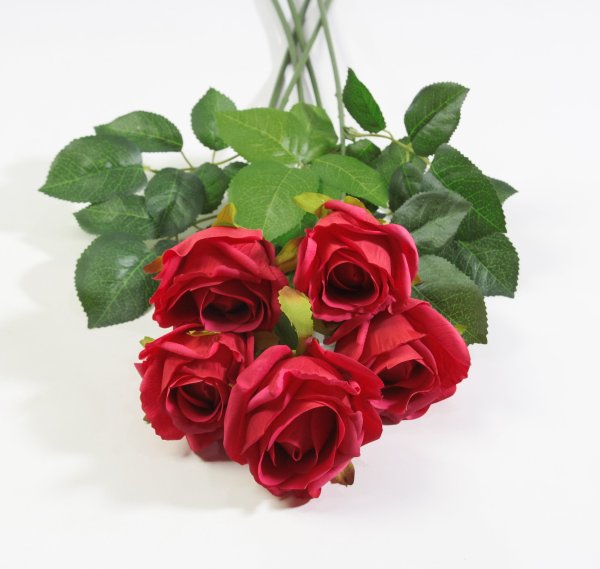 Роза с латексным покрытием красная