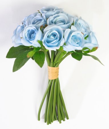 Букет роз Хелена голубой 18 цветков