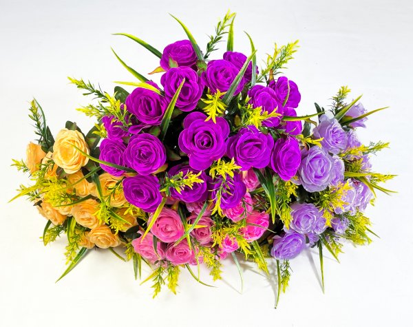 Букет роз "Сударушка" 18 цветков