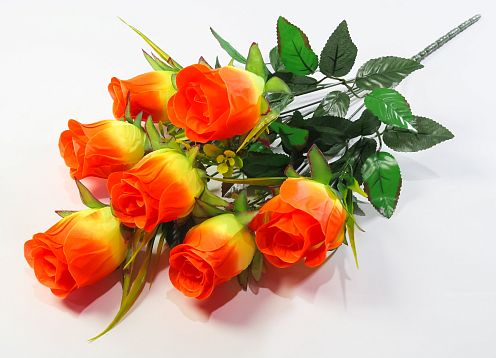 Букет роз "Лидия" 7 цветков от магазина KALINA являющийся официальным дистрибьютором в России 