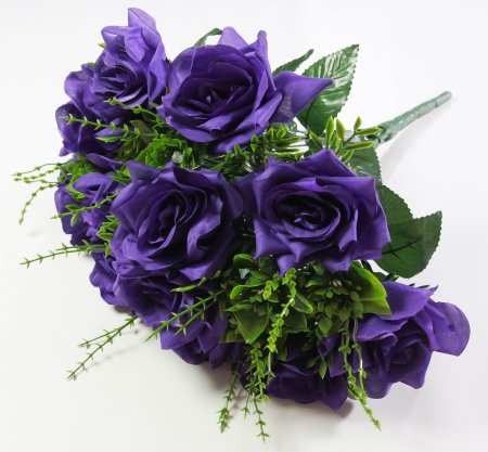 Букет роз Нерон 18 веток