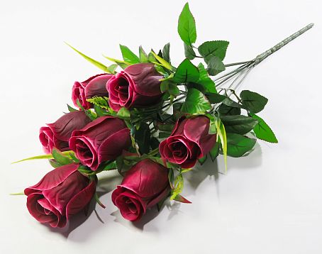 Букет роз "Лидия" 7 цветков от магазина KALINA являющийся официальным дистрибьютором в России 
