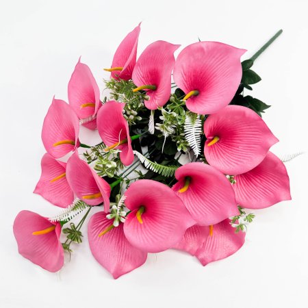 Каллы 18 цветков