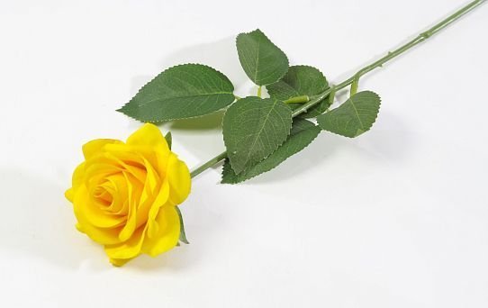 Роза с латексным покрытием открытая желтая от магазина KALINA являющийся официальным дистрибьютором в России 