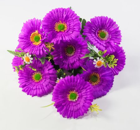 Гербера "Скипетр" 12 веток 9 цветков