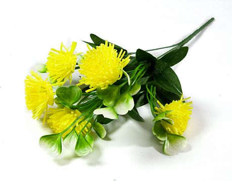 Букет Хризантем.5 веток 5цветков от магазина KALINA являющийся официальным дистрибьютором в России 