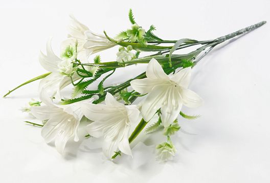 Букет лилий "Заря"5 цветков от магазина KALINA являющийся официальным дистрибьютором в России 