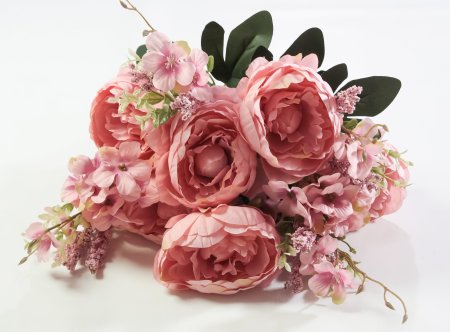 Пион "Фата дикий арбуз" 13 веток