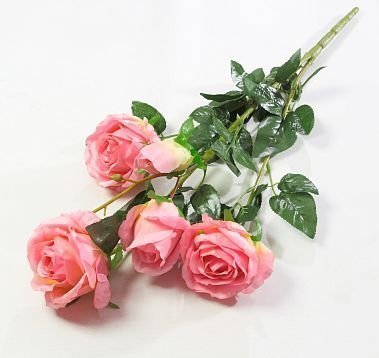 Ветка роз "Эндрю" от магазина KALINA являющийся официальным дистрибьютором в России 