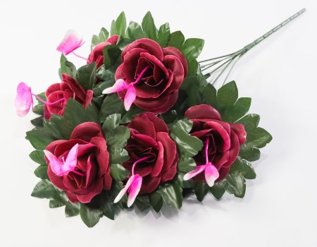 Букет роз с бабочкой 6 цветков