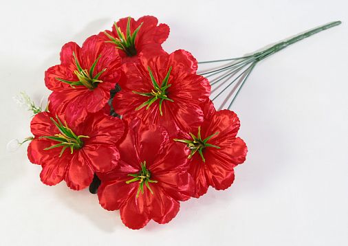 Букет лилий "Луиза" 6 цветков от магазина KALINA являющийся официальным дистрибьютором в России 
