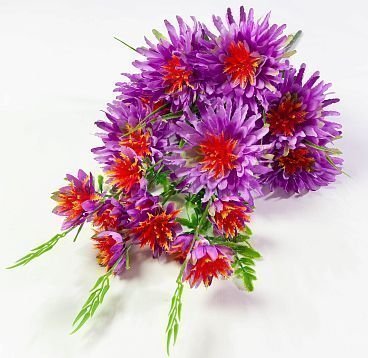 Хризантема "Фигаро" 8 цветков от магазина KALINA являющийся официальным дистрибьютором в России 