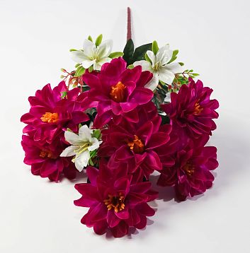 Букет георгина "Авиньон" 7 цветков от магазина KALINA являющийся официальным дистрибьютором в России 