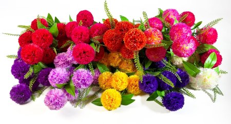 Букет хризантем "Сфера" 8 цветков