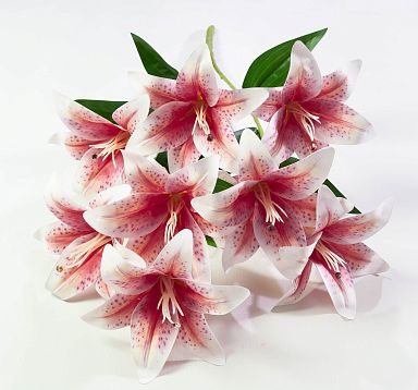 Букет лилий 9 цветков латекс от магазина KALINA являющийся официальным дистрибьютором в России 