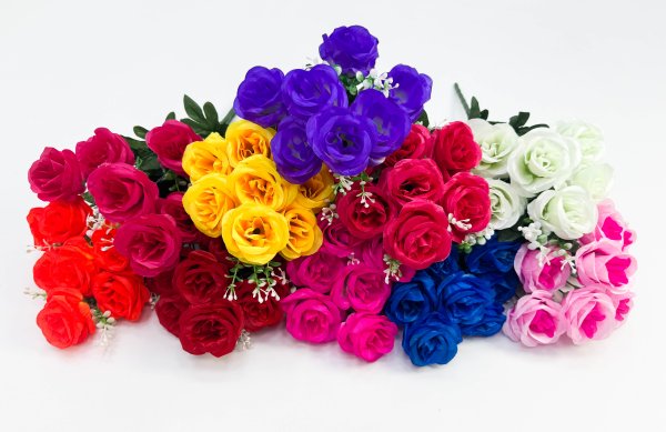 Букет роз "Любава" 7 цветков