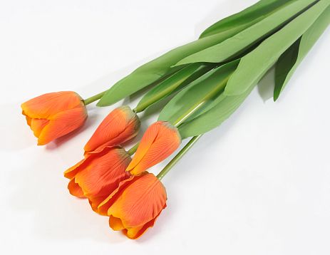Тюльпан с латексным покрытием оранжевый (12 букетов по 5 шт) от магазина KALINA являющийся официальным дистрибьютором в России 