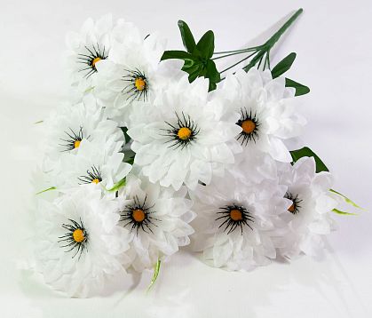 Ромашки "Реснички блеск" 13 цветков от магазина KALINA являющийся официальным дистрибьютором в России 