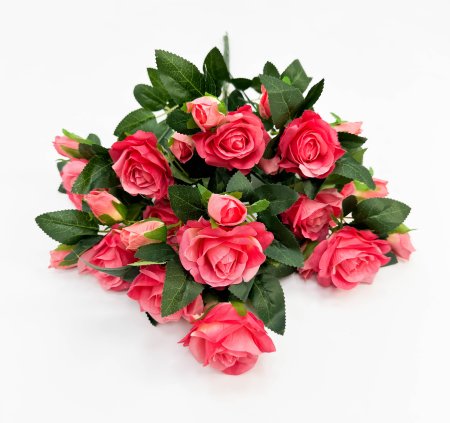 Роза "Грандифлора" 12 цветков 24 бутона