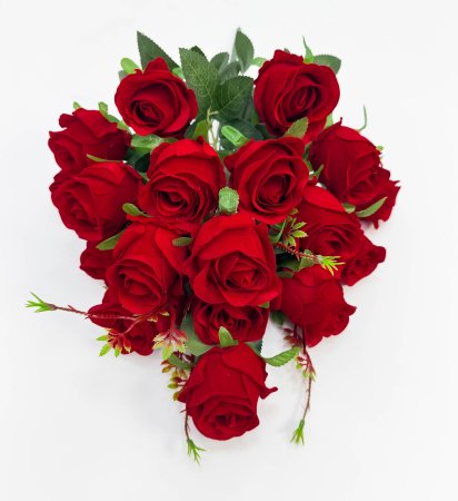 Роза Оленька 18 цветков